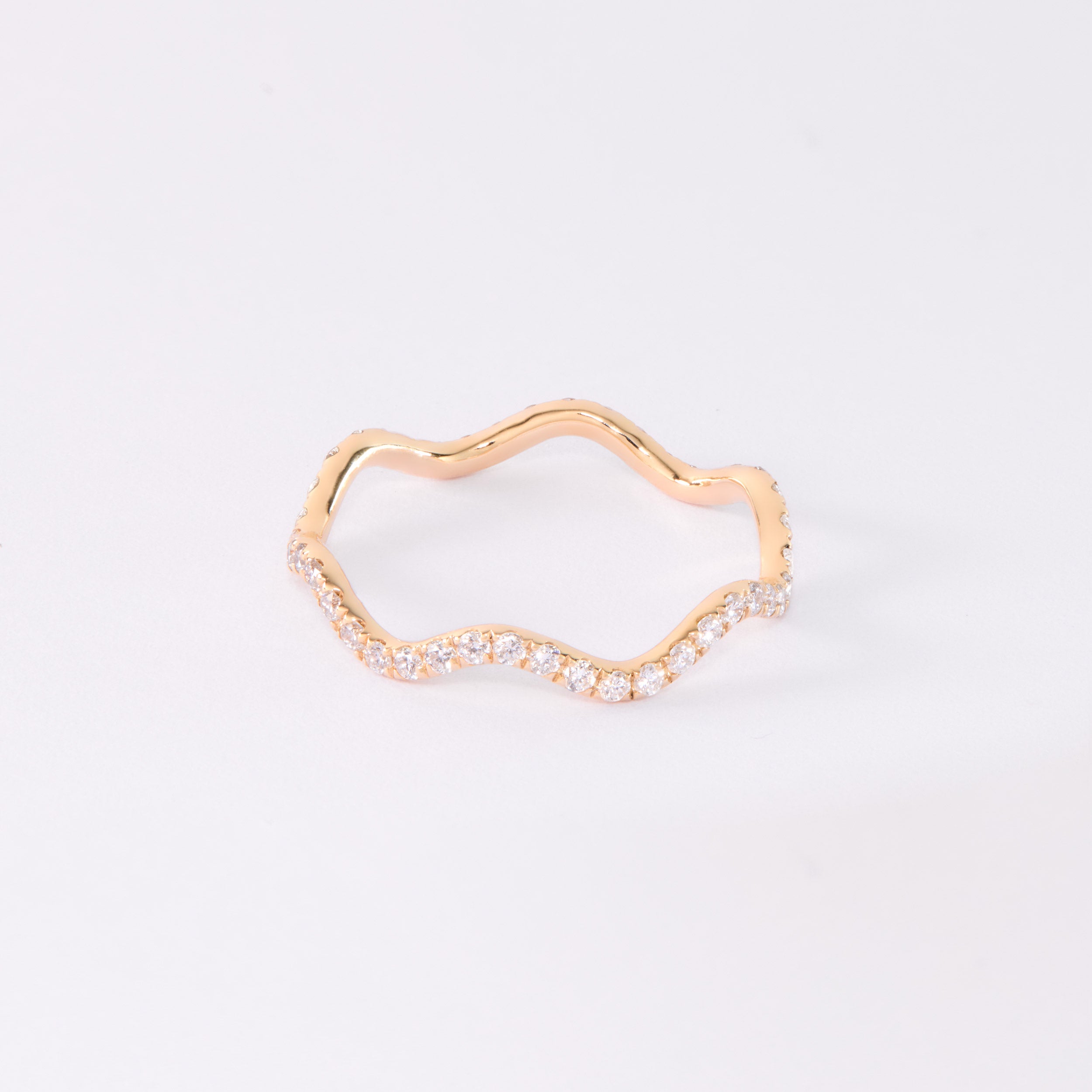 WAVY RING - WHITE DIAMOND